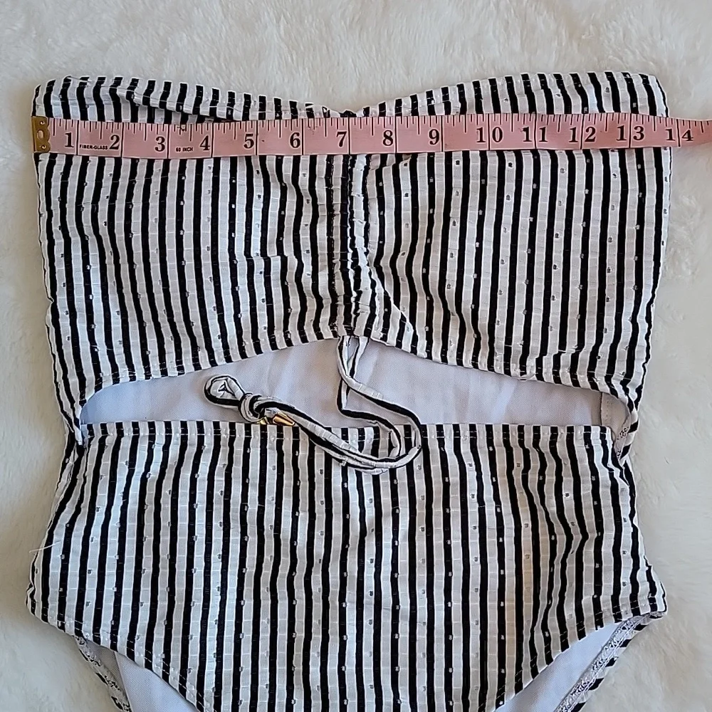 SHEIN Striped Cut-Out Bandeau One Piece Swimsuit NWOT - Picture 4 of 10